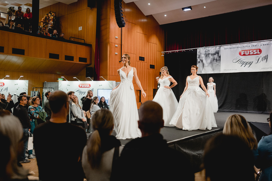 Fussl Brautmodeschau/Hochzeitswelt