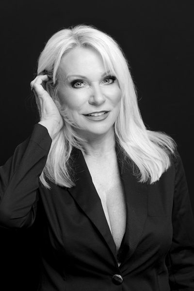 Renate R.