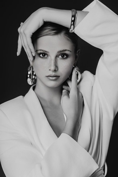 Angelina L.