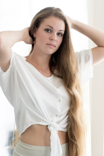 Linda Bu.