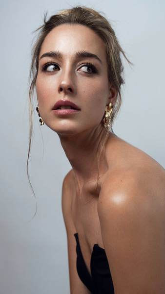 Jacqueline He.
