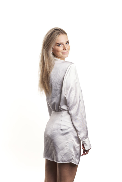 Larissa Ra.