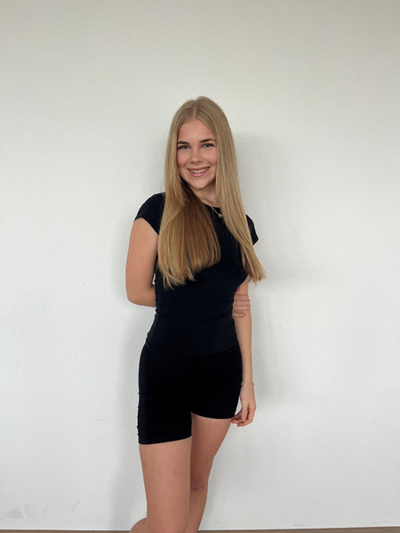 Marie F.