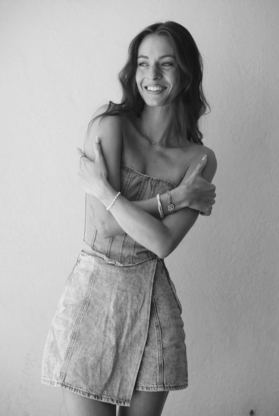 Flora R.