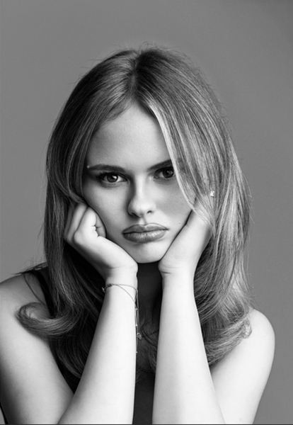 Anna Eva B.