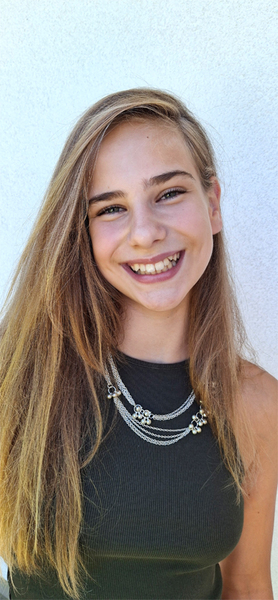 Elena Ro.